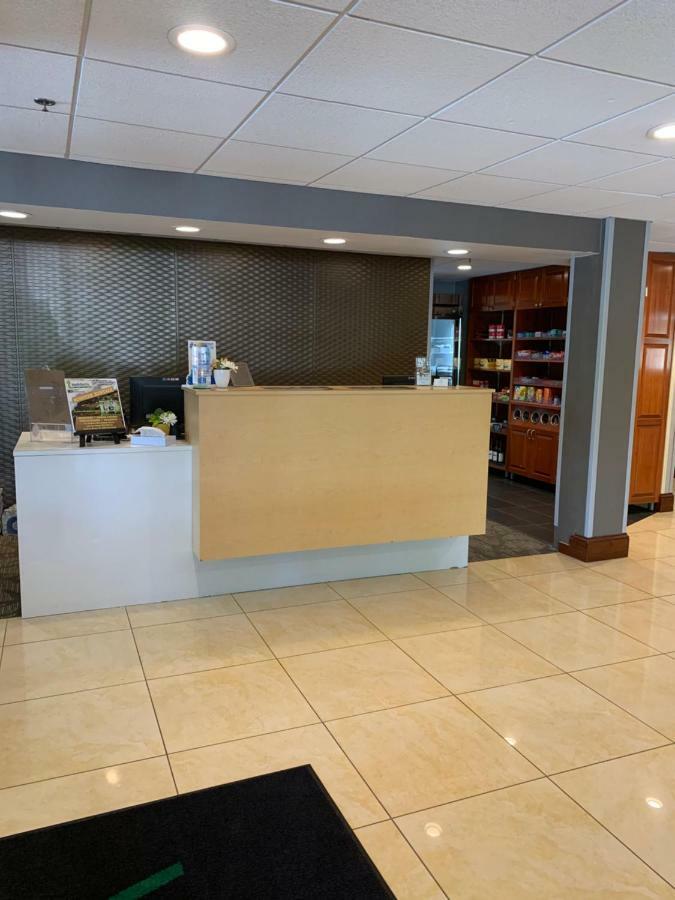 Wingate By Wyndham Fletcher At Asheville Airport Eksteriør bilde